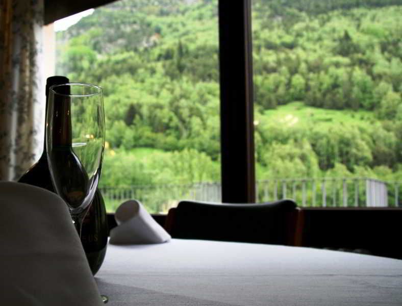 Hotel El Pradet à El Serrat Extérieur photo