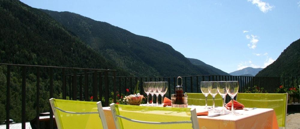 Hotel El Pradet à El Serrat Extérieur photo